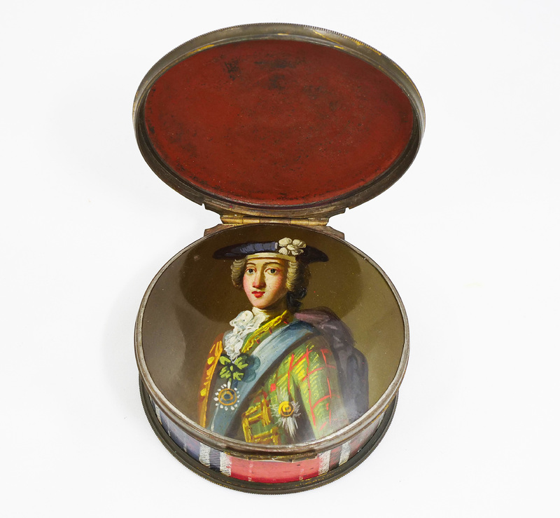 4271 Snuff box (Alex Gillespie 2019) 1.JPG