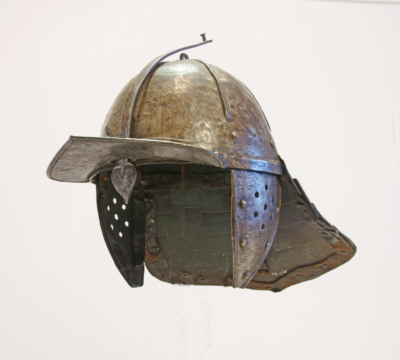 1274 Montrose Helmet (Alex Gillespie 2020).JPG