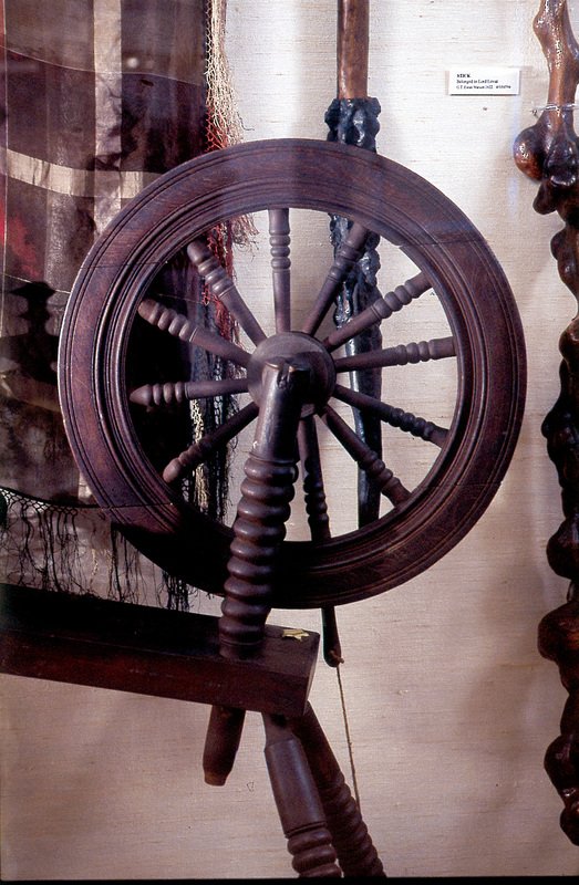 688 Flora MacDonald_s spinning wheel (Iain Ferguson 2020).jpg